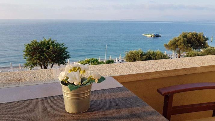 Krouzeri Beach Apartments