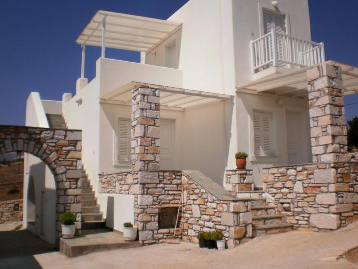 Panorama studios in PisoLivadi