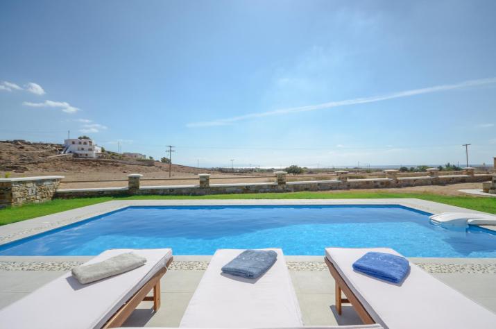 Natura Villas in Naxos