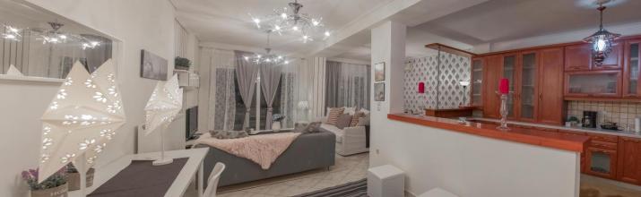 Luxury City Center Apartment