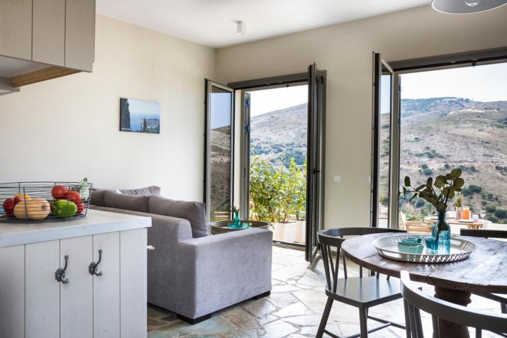 Myrtos View Apartments