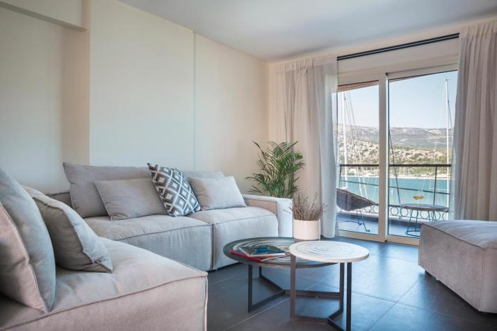 Argostoli Marina Suites