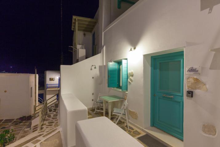 PEBBLES 1BD house with Sea View in the heart of Naousa