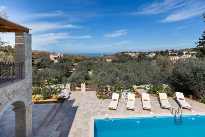 Vederi Estate