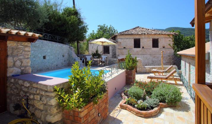 Kremeas House