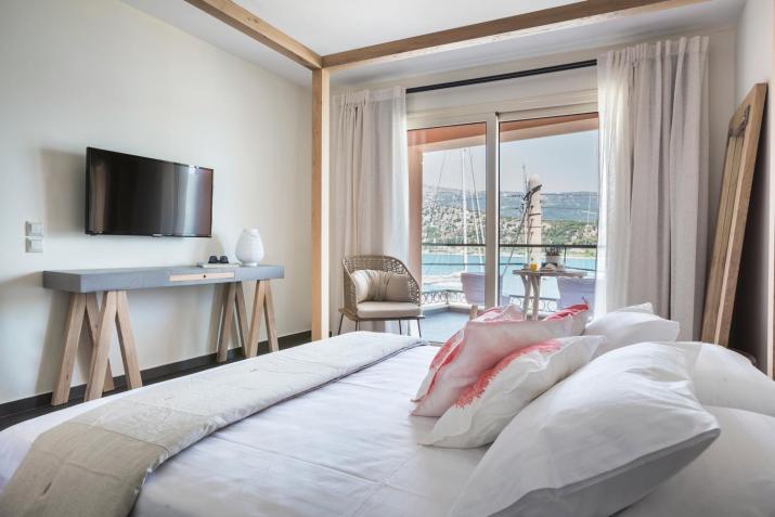 Argostoli Marina Suites
