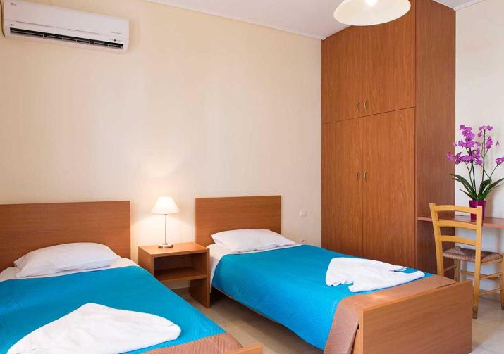 Stefanakis Hotel & Apartments