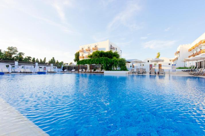Oceanis Beach & Spa Resort