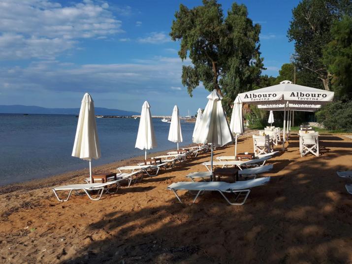 Albouro Seafront Apartments