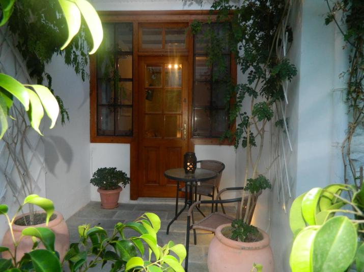 Perakis Apartments