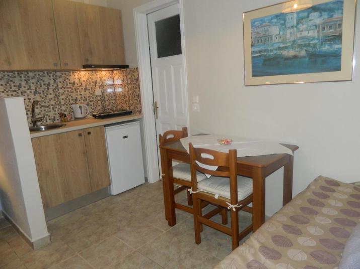 Perakis Apartments