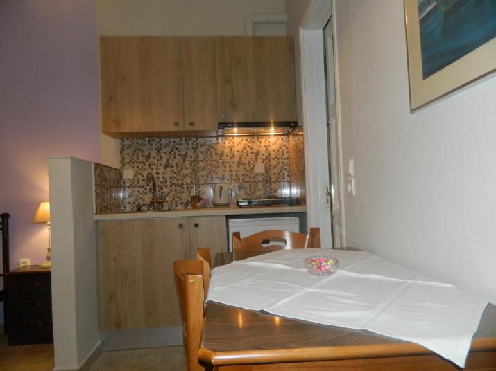 Perakis Apartments