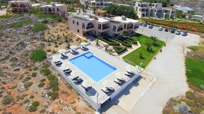Nanakis Beach Apartments