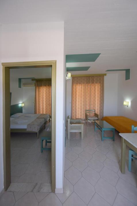 Trianta Hotel Apartments