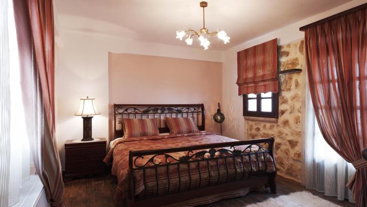 Aiolides Traditional Homes