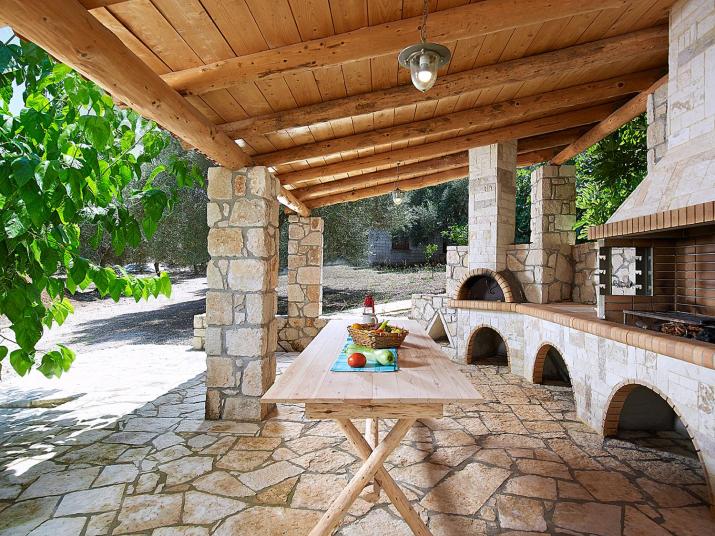 Vederi Estate