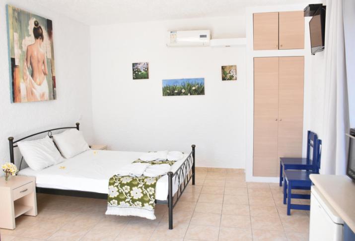 Kiotari Beach Apartments