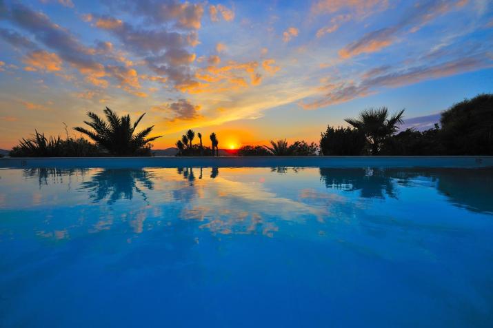 Parian Holiday Villas