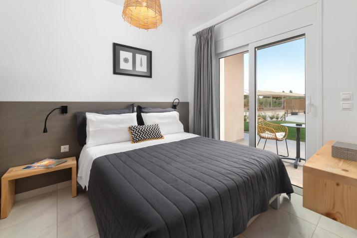 L & C Boutique Apartments