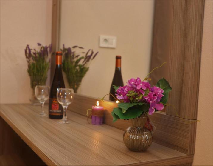 Pavlos studios