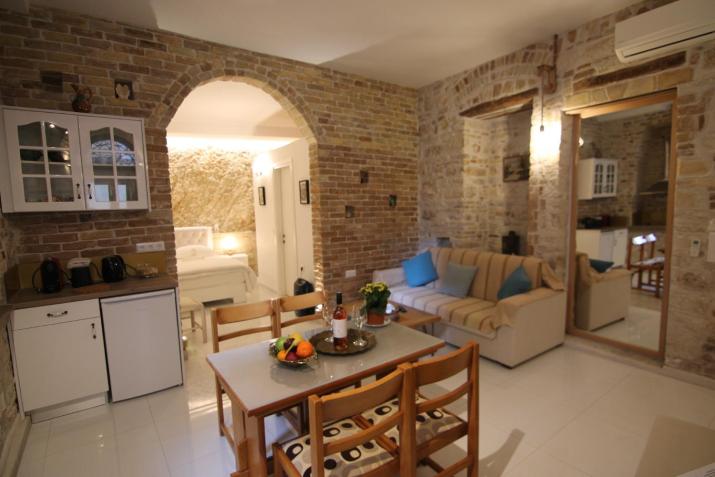 NJ Corfu Kalypso Apartment