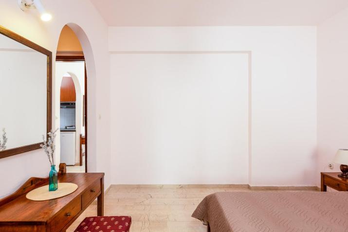 Santa Maria Studios & Apartments