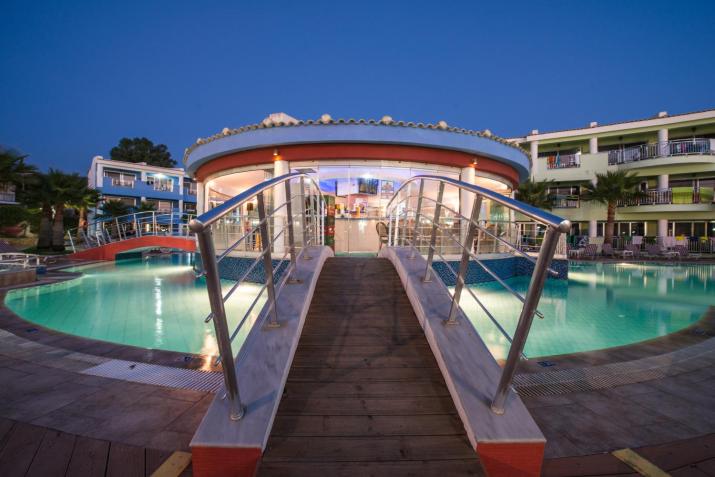 Caretta Beach Resort & WaterPark
