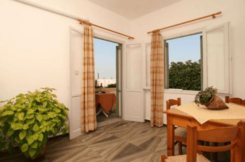Nautilus Apartments