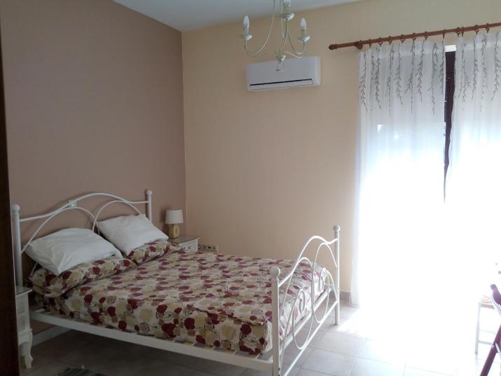 Park House -beside the Medieval Town of Rhodes-free parking