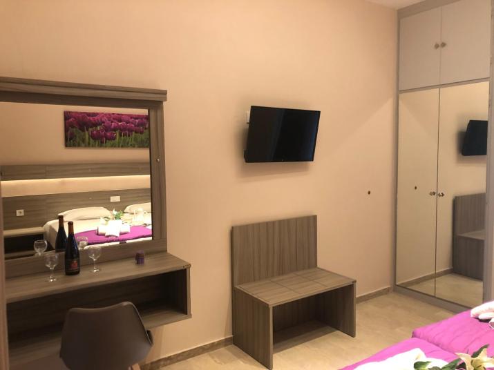 Pavlos studios