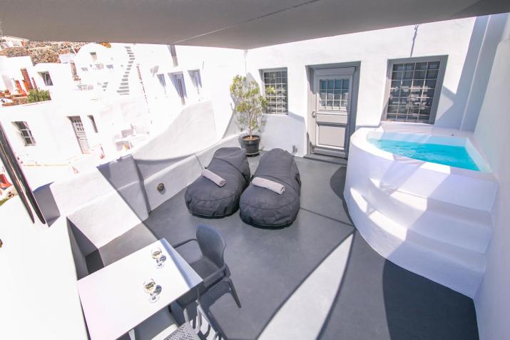 Theodora Suites