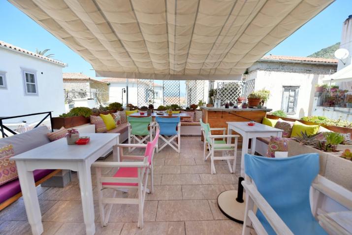 Mastoris Mansion