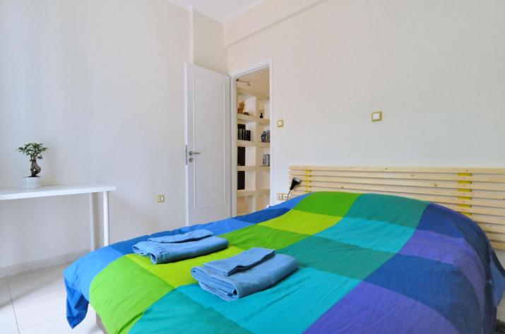 Courtyard Apt - Central Athens