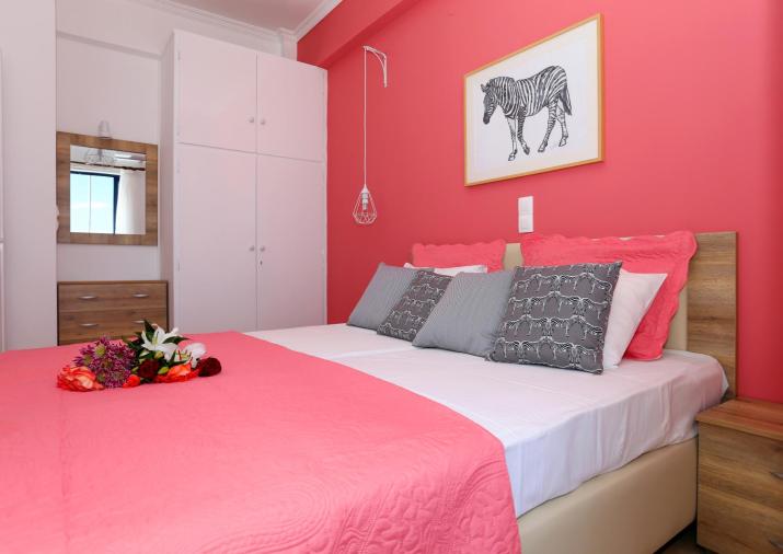 Yiannis Studios