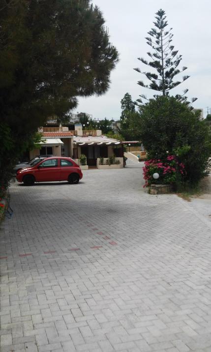 Alexandros Studios