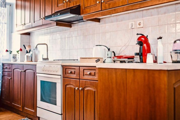 Luxury Family House with Backyard