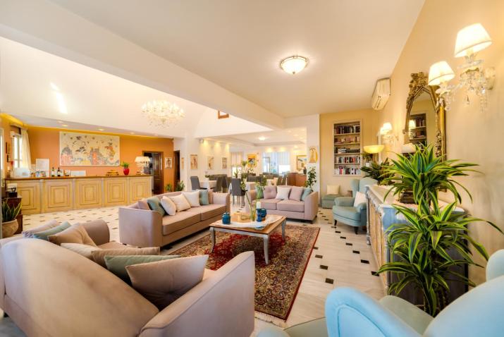 Hotel Mathios