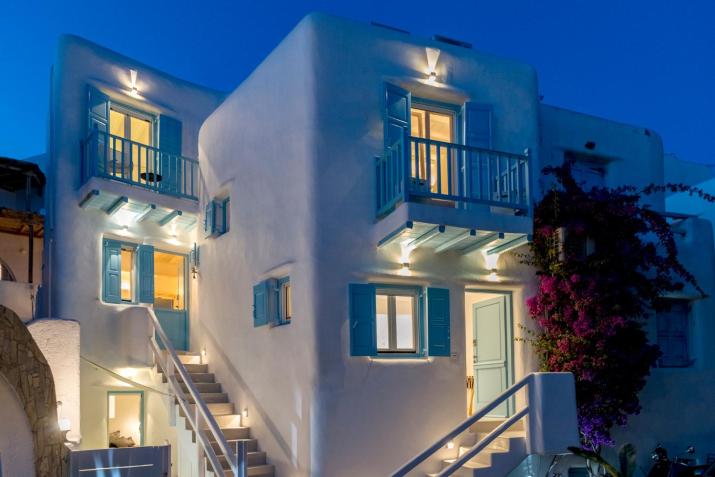 Mykonian Mews Luxury Suites