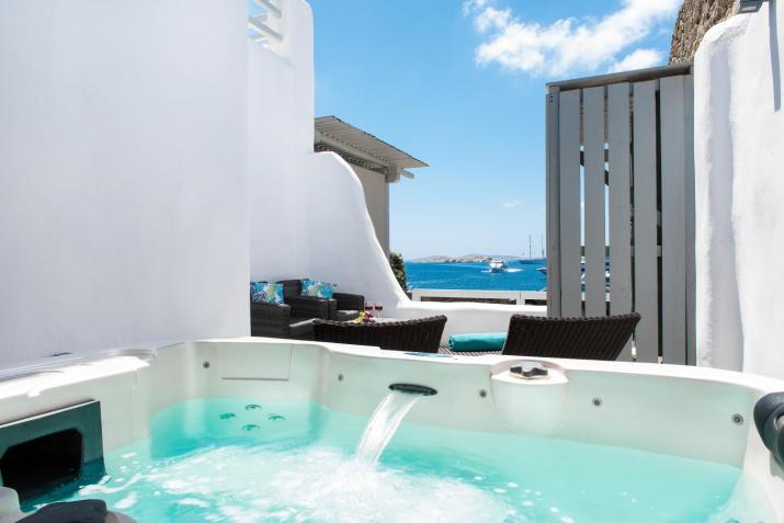 Riva Suites - Adults Only