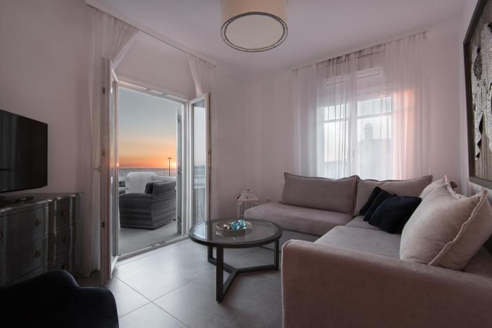 Riva Suites - Adults Only