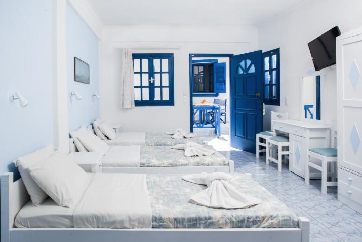 Roula Villa Studios & Apartments