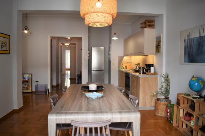 Athens Downtown Boho Apartment 1 min from metro