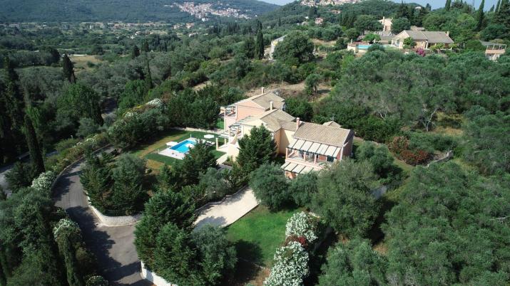 Eleonas Luxury Homes