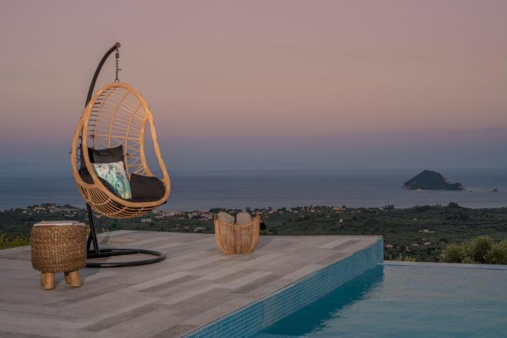 Zinos Luxury Villa