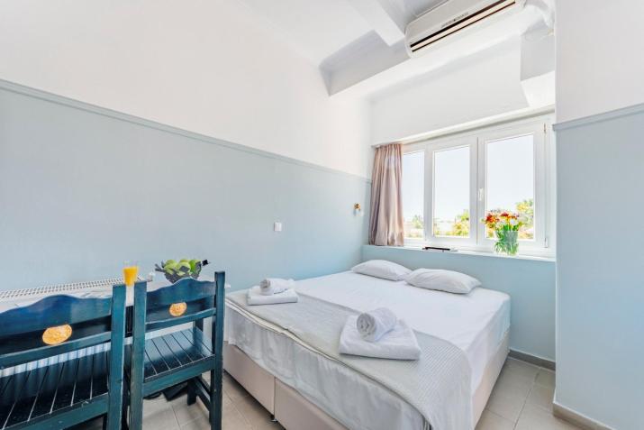 Phaedra Hotel