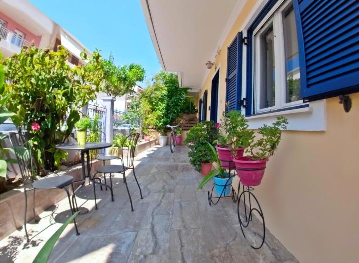veraghi apartment 2