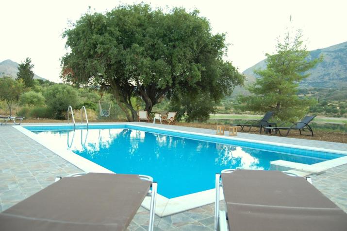Blue Lagoon Villa