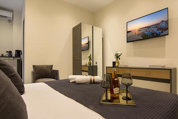 Athens Imperial Suites - Luxury Living