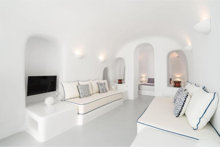 Oia Spirit Boutique Residences