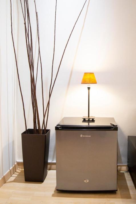 Athens Best location, 6 Ermou street, Syntagma square